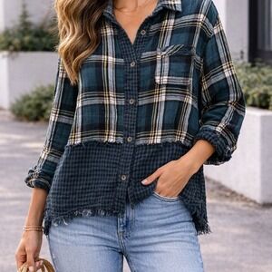 Umgee‎ Teal Mixed Plaid Frayed Distressed Hem Button Down Shirt A4445 Small